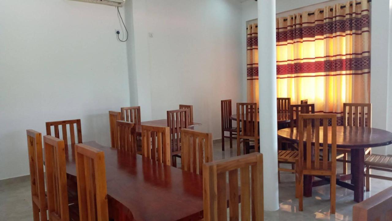 Hotel Tree Garden Wilpaththu Nochchiyagma Anuradhapura Nochchiyagama Экстерьер фото