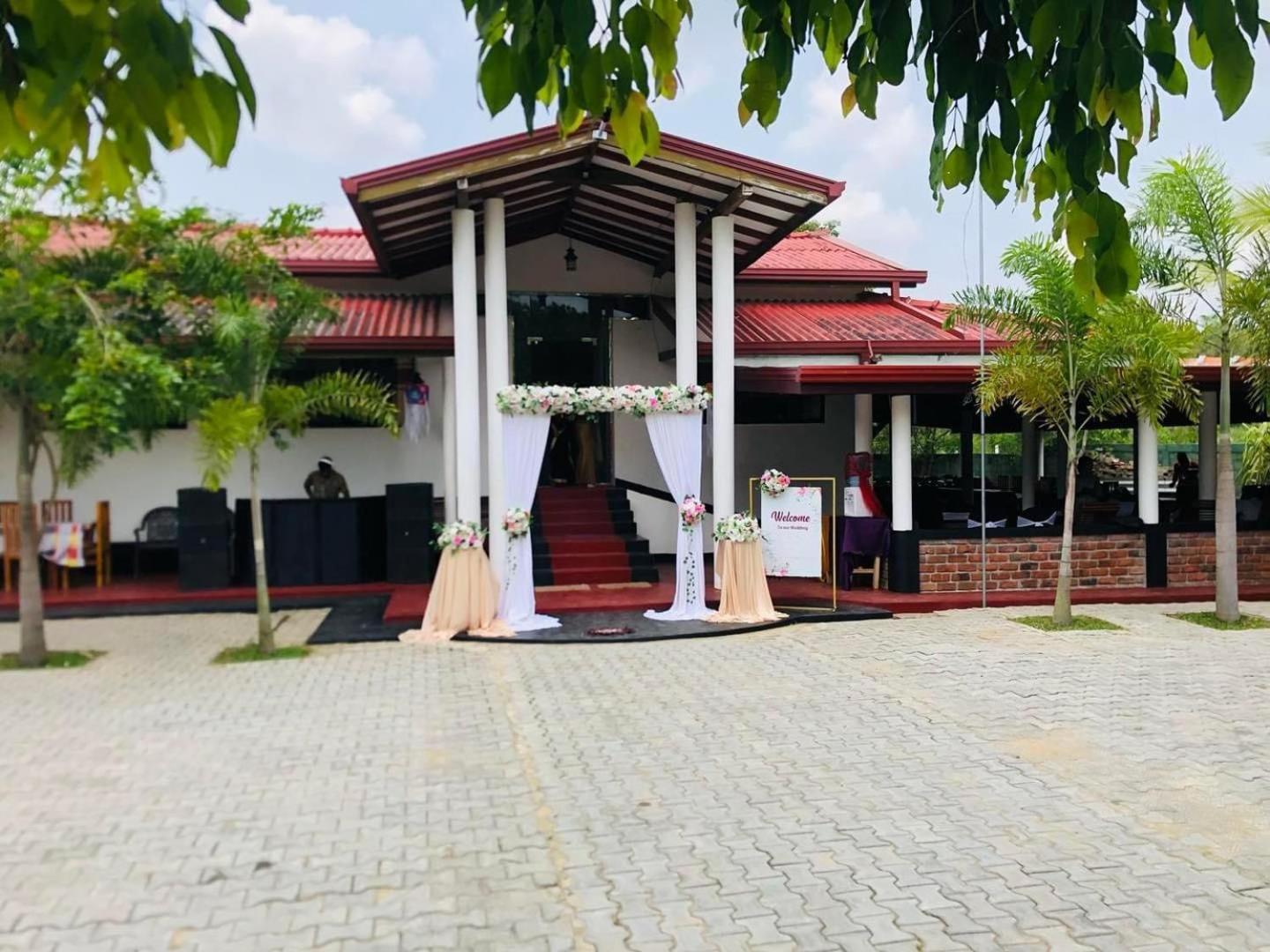 Hotel Tree Garden Wilpaththu Nochchiyagma Anuradhapura Nochchiyagama Экстерьер фото